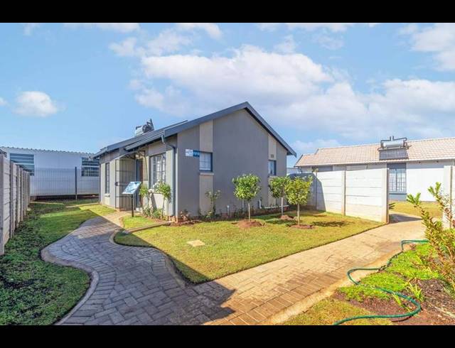 2 BEDROOM HOUSE FOR SALE IN SKY CITY